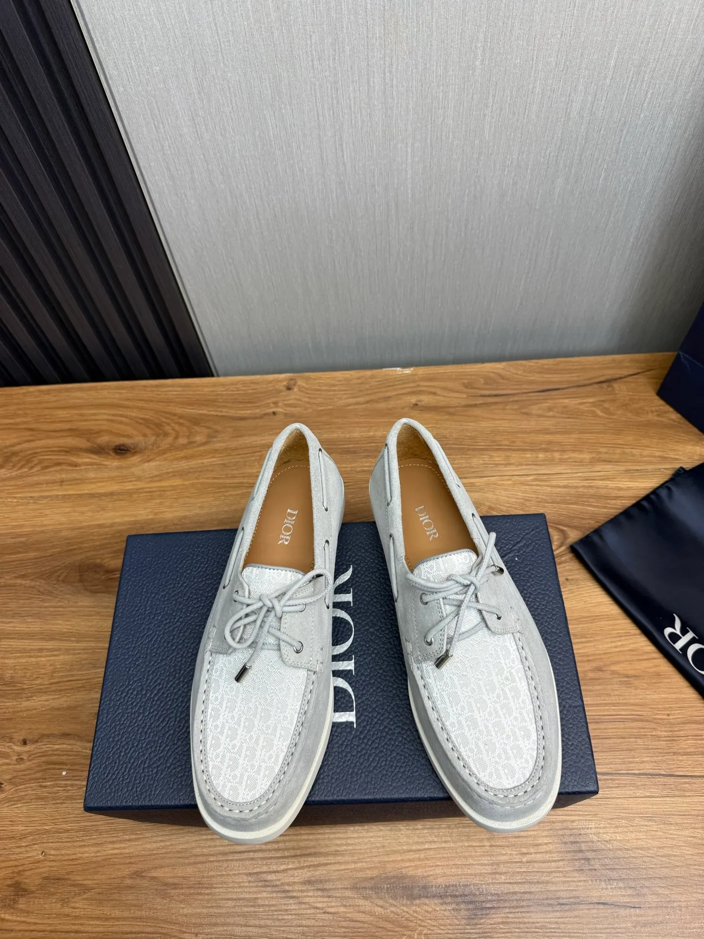 Men's shoes 💰560💰 [Dior Dior] Men's official website hot sale 🔥Imported frosted cowhide + cowhide lining. Original rubber wear-resistant outsole. High quality shipment ⬆️Code number 38-44, (45 customized)